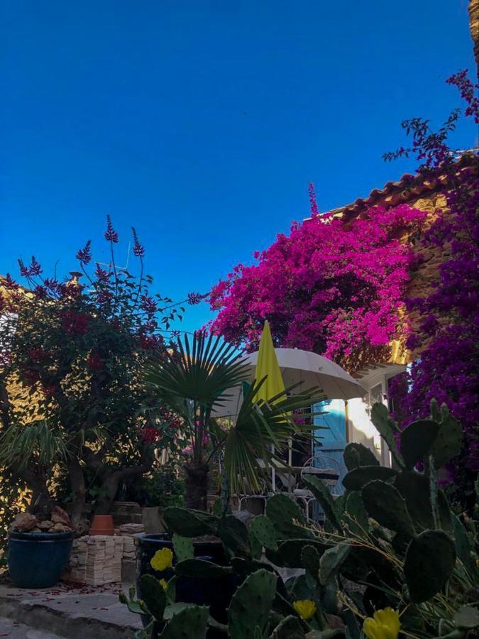 maison vacance Médiévale Bormes-les-Mimosas village Extérieur photo