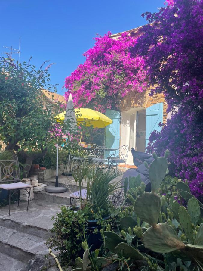 maison vacance Médiévale Bormes-les-Mimosas village Extérieur photo